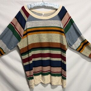 Honeyme Cream and Gray Top